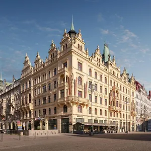 ***** Hotel Kings Court Czech Republic